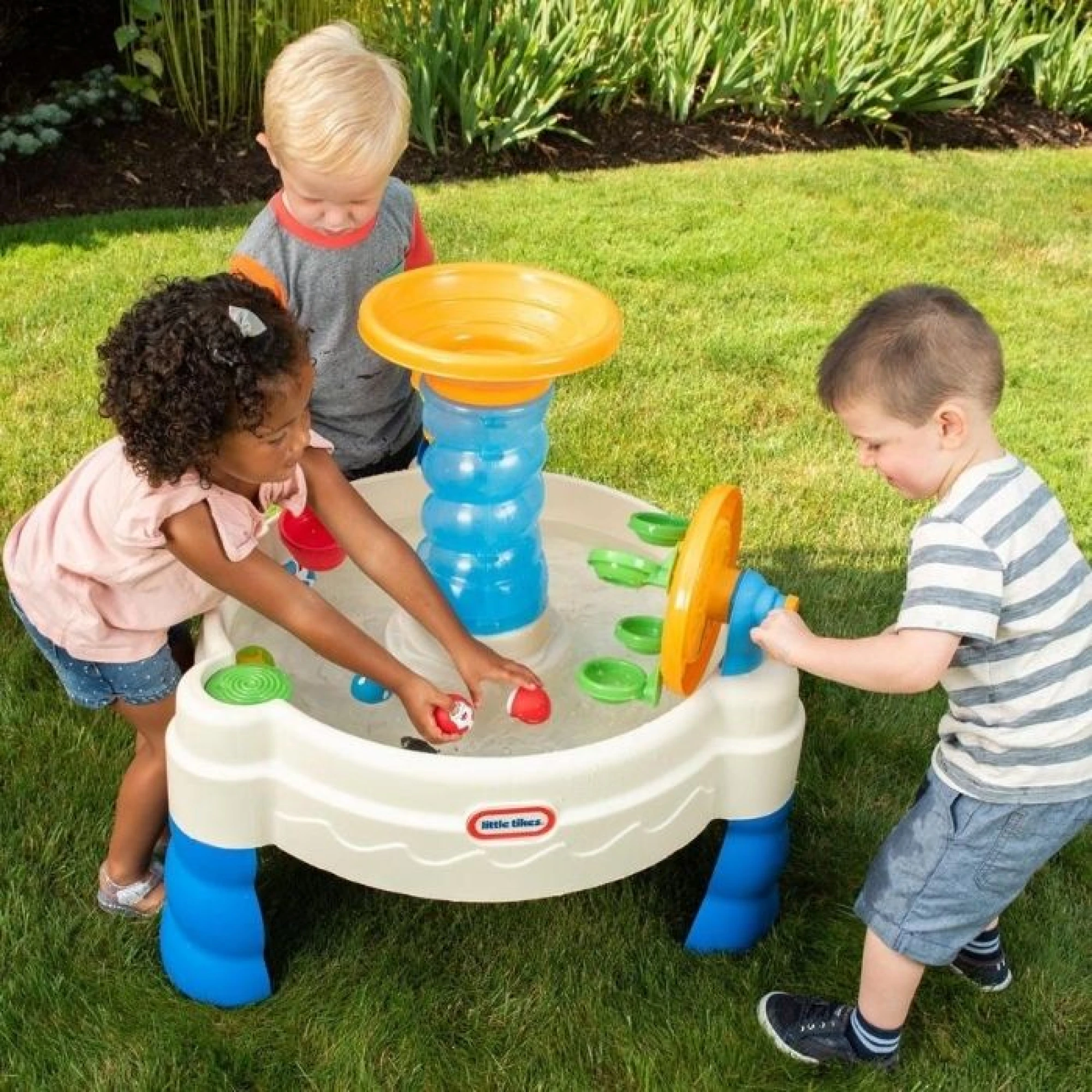 Little Tikes Spiralin' Seas Water Table
