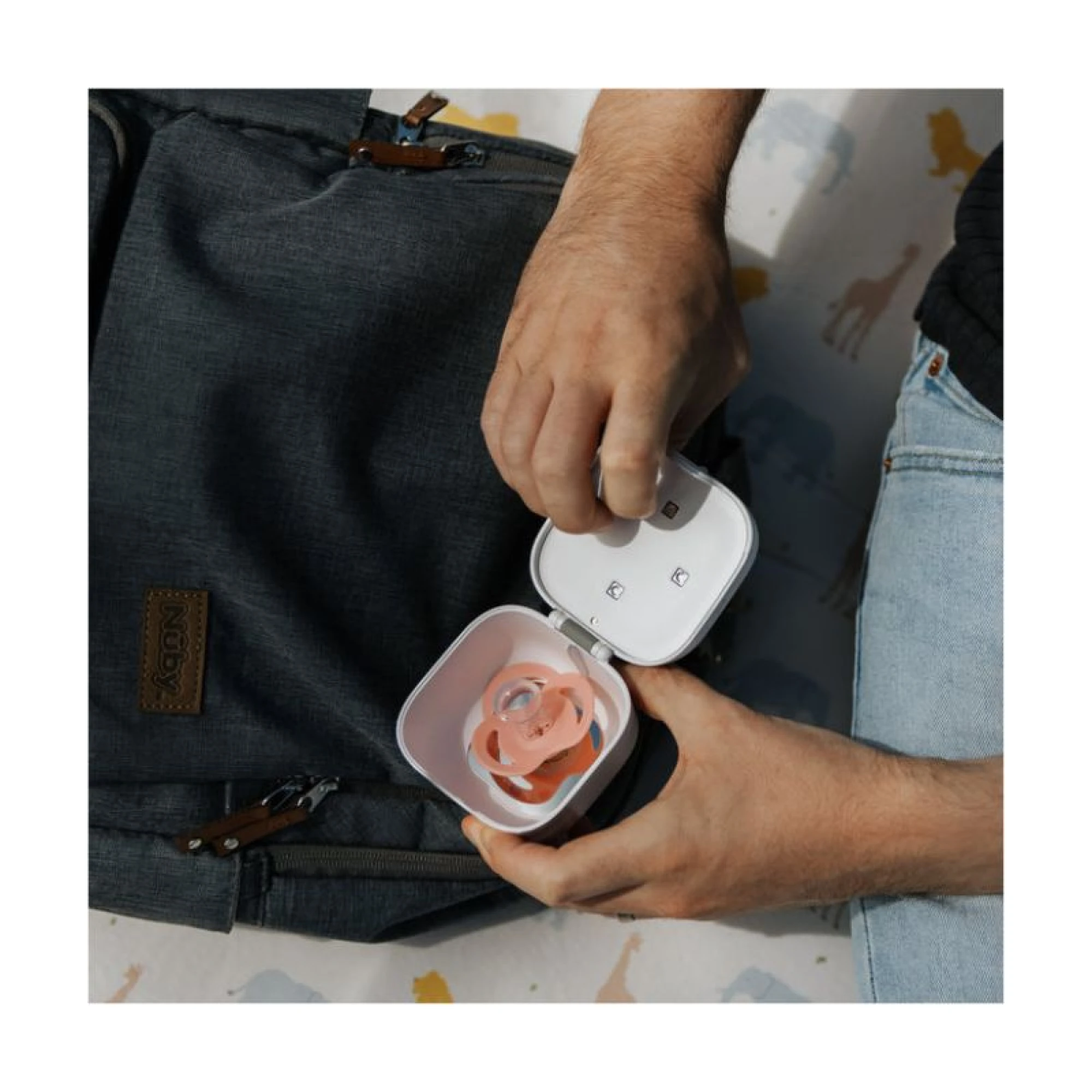 Nuby UV Dummy Steriliser