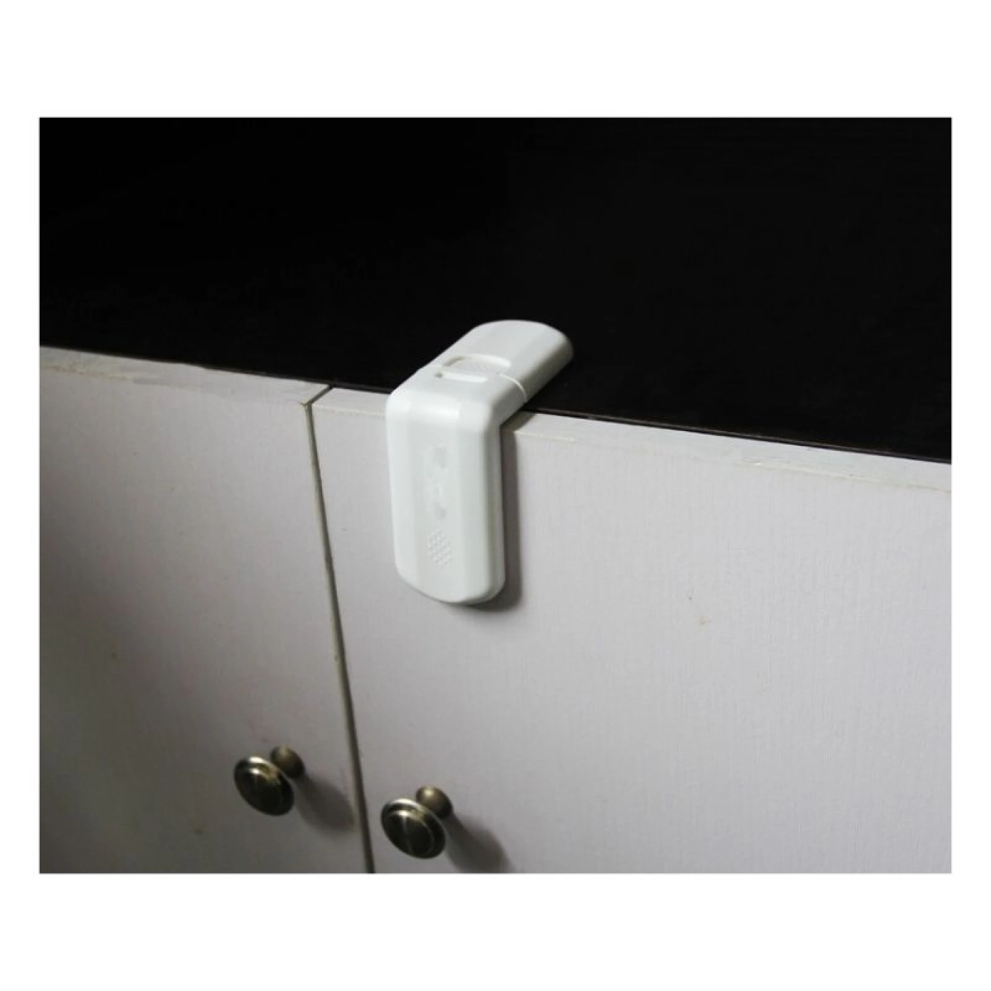 FreeOn L Shape Drawer lock 1/1