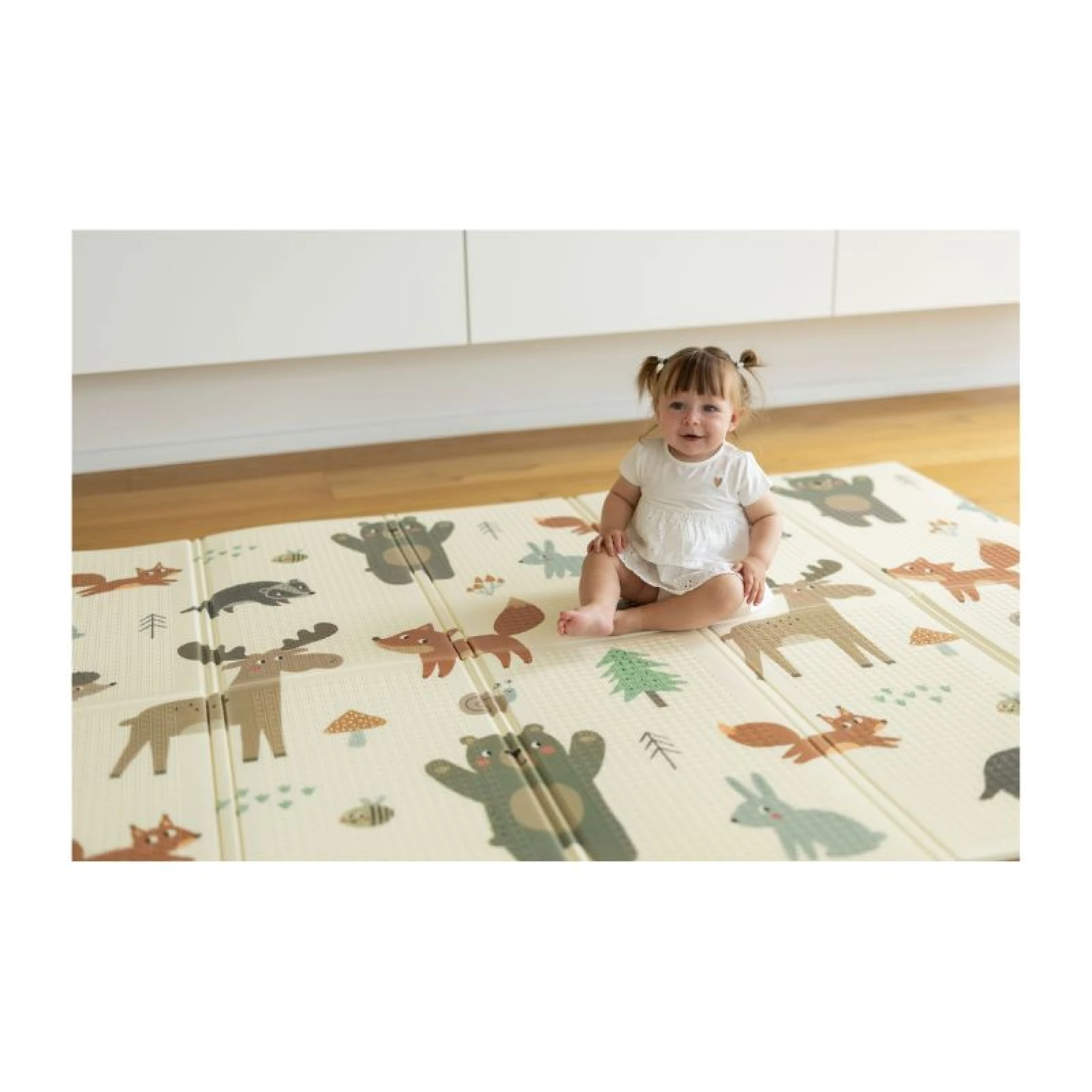 FreeOn Folding playing mat Magic Friends