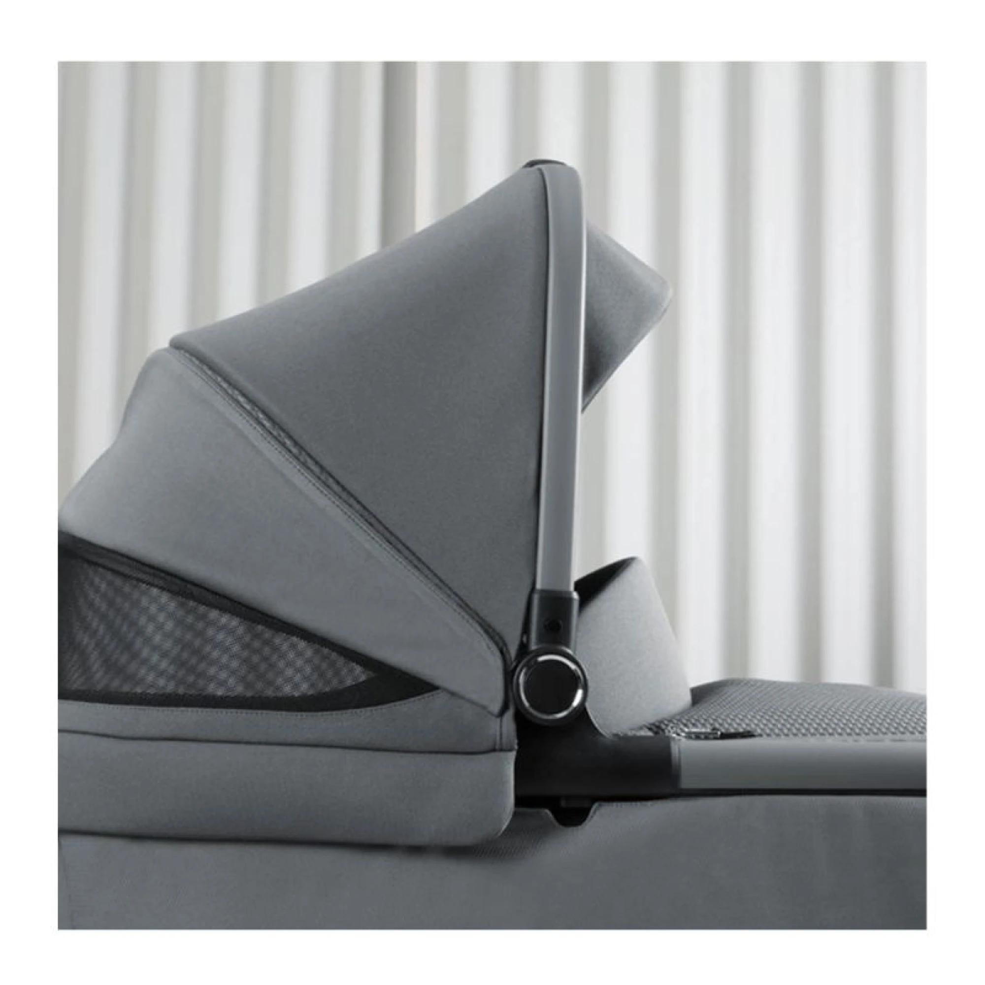 Silver Cross Dune First Bed Folding Carrycot - Glacier