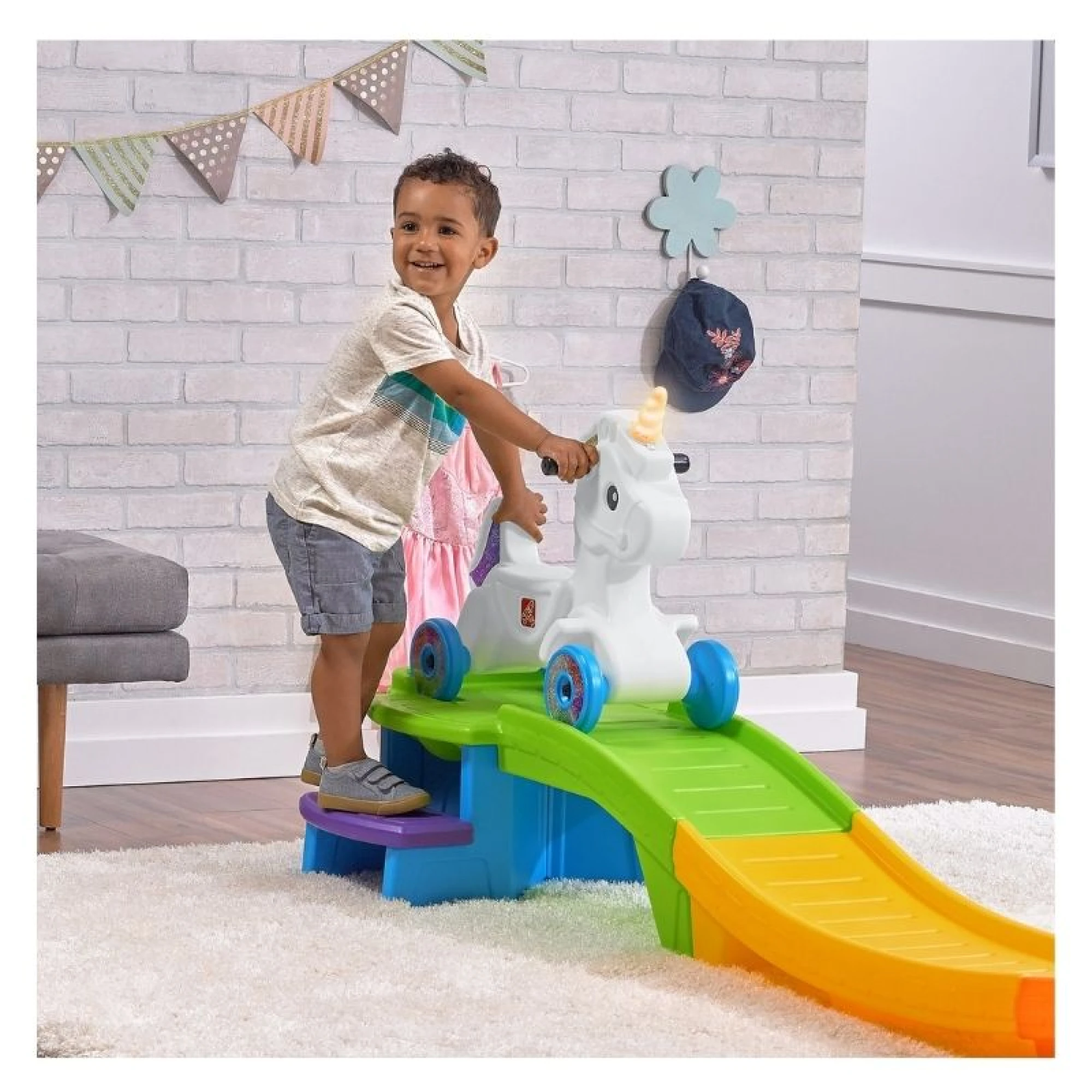Step 2 - Unicorn Up &amp; Down Roller Coaster™